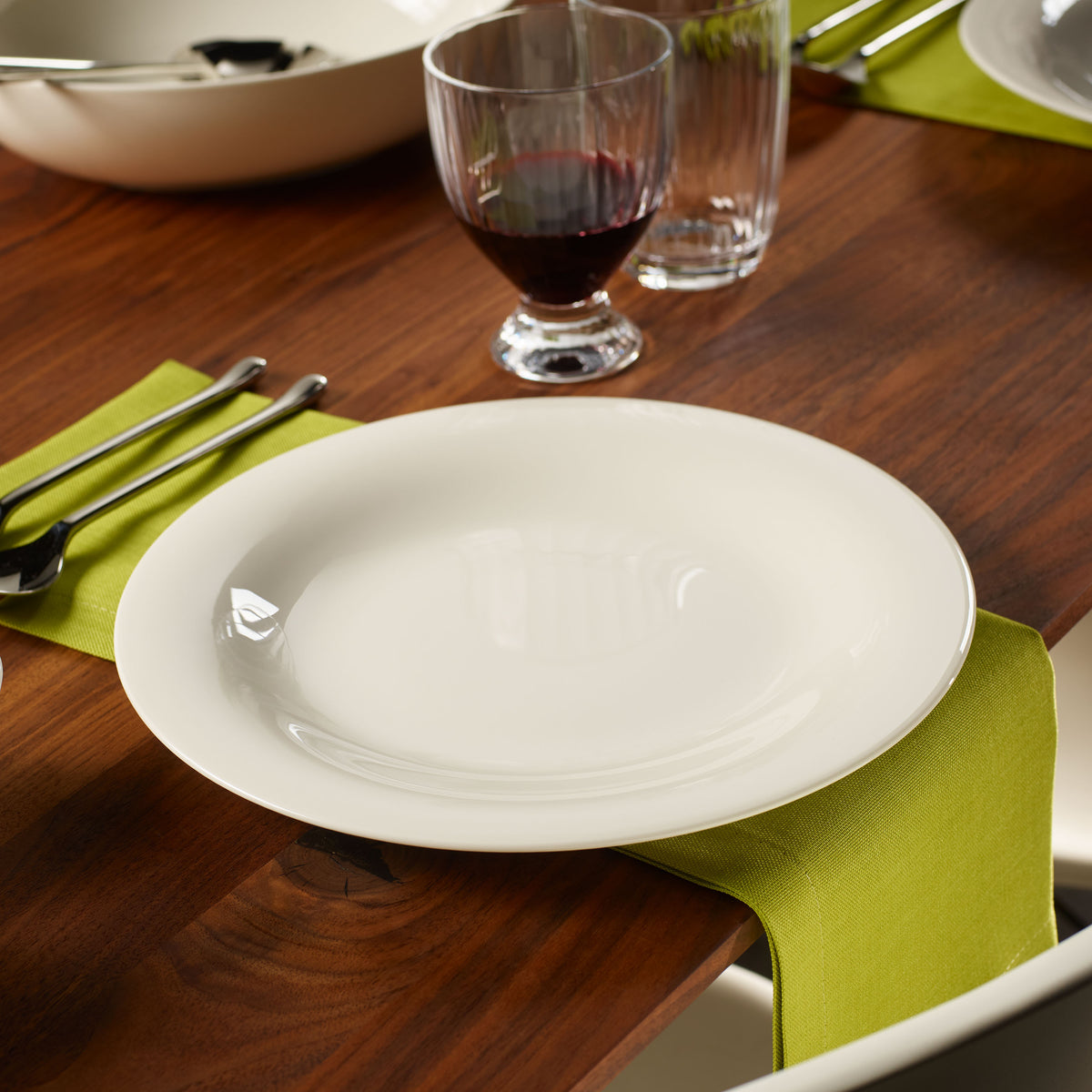 New Cottage Dinner plate