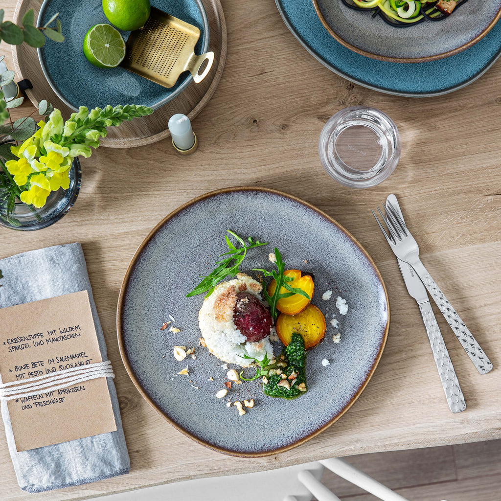Lave Salad/ Dessert Plate