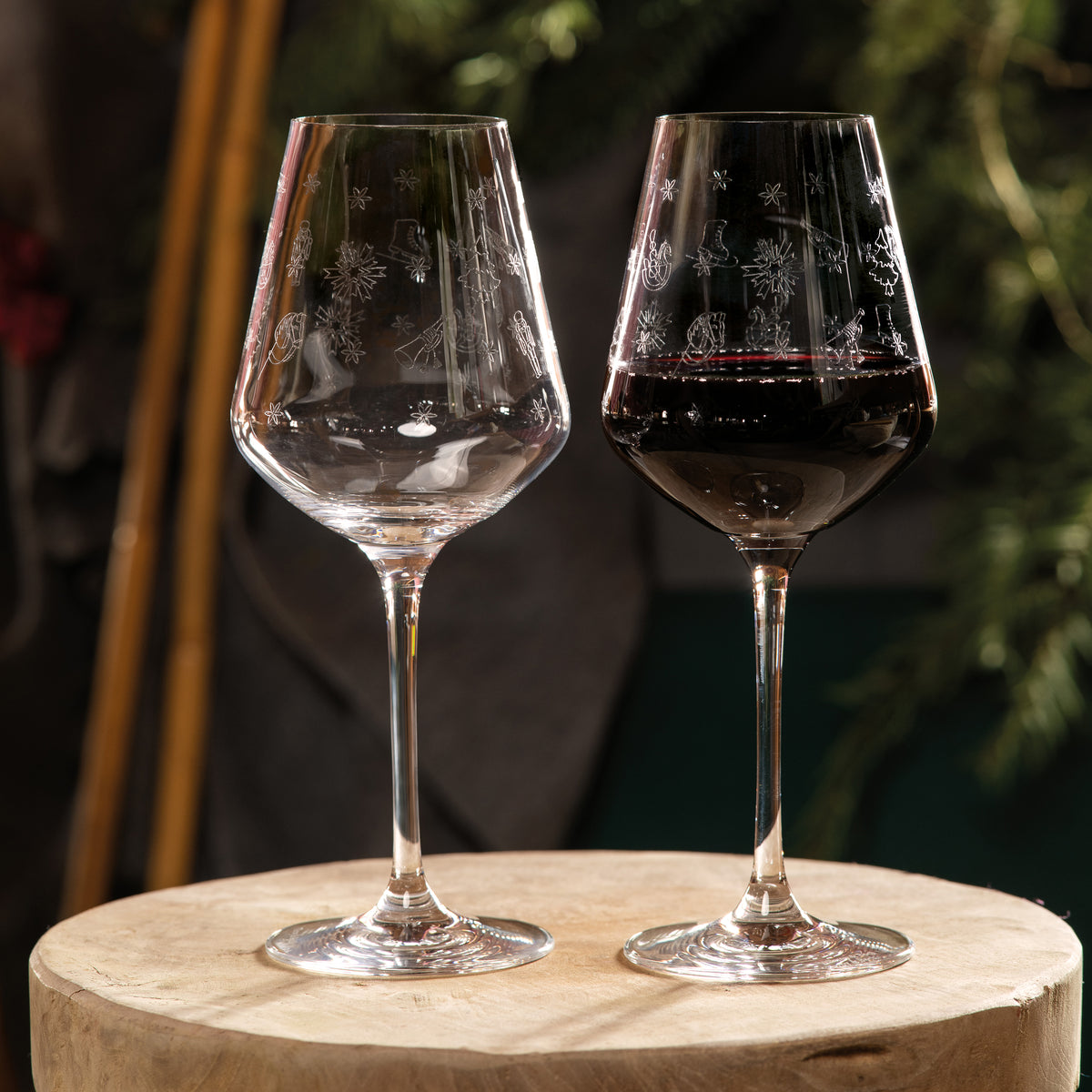 Toy's Delight Red wine glass
