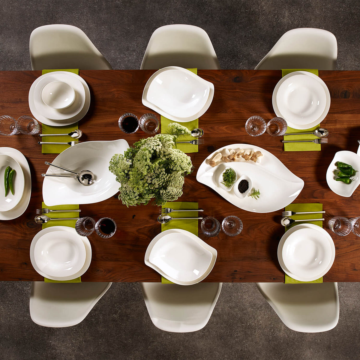 New Cottage Serving Bowl
