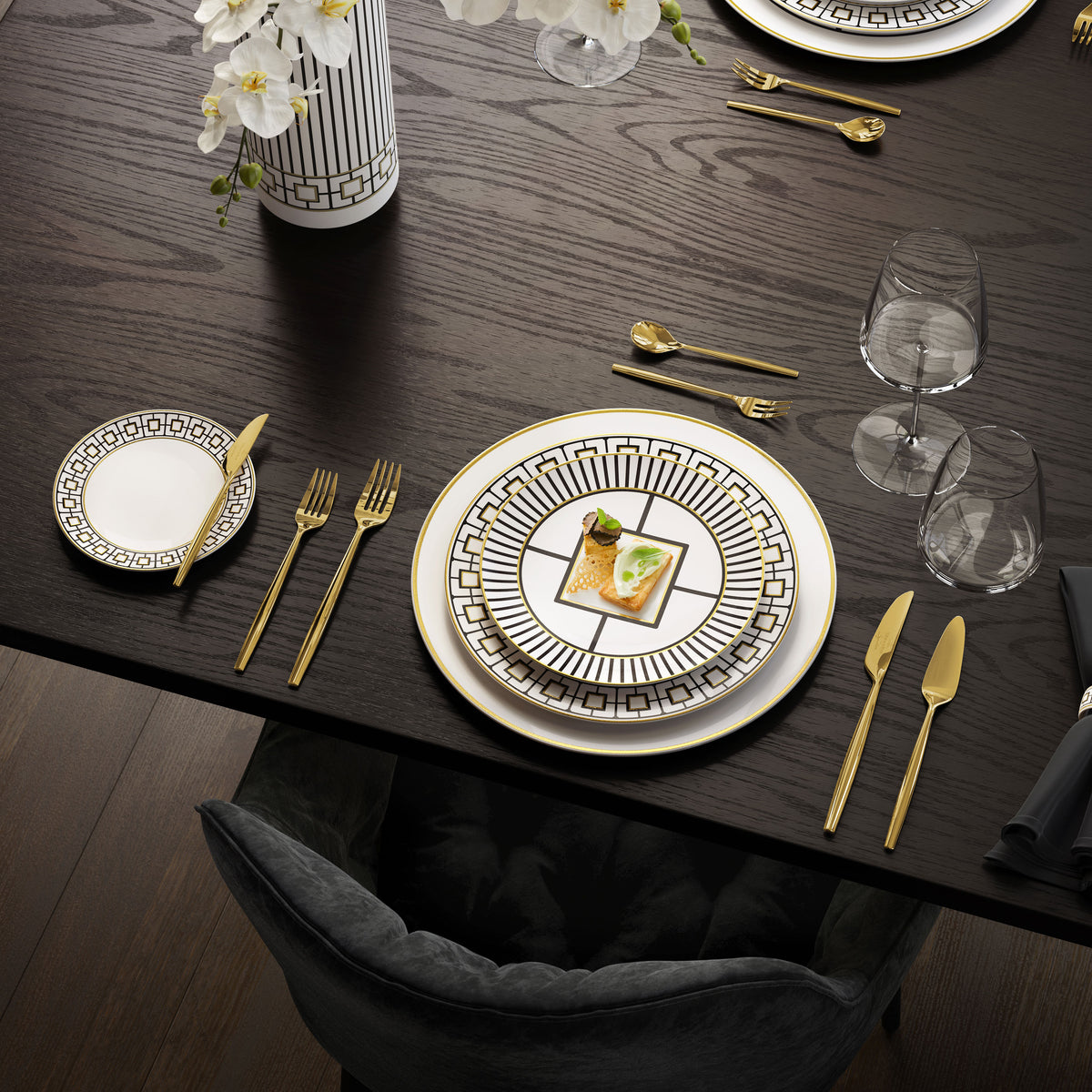 MetroChic Serving/ Under Plate