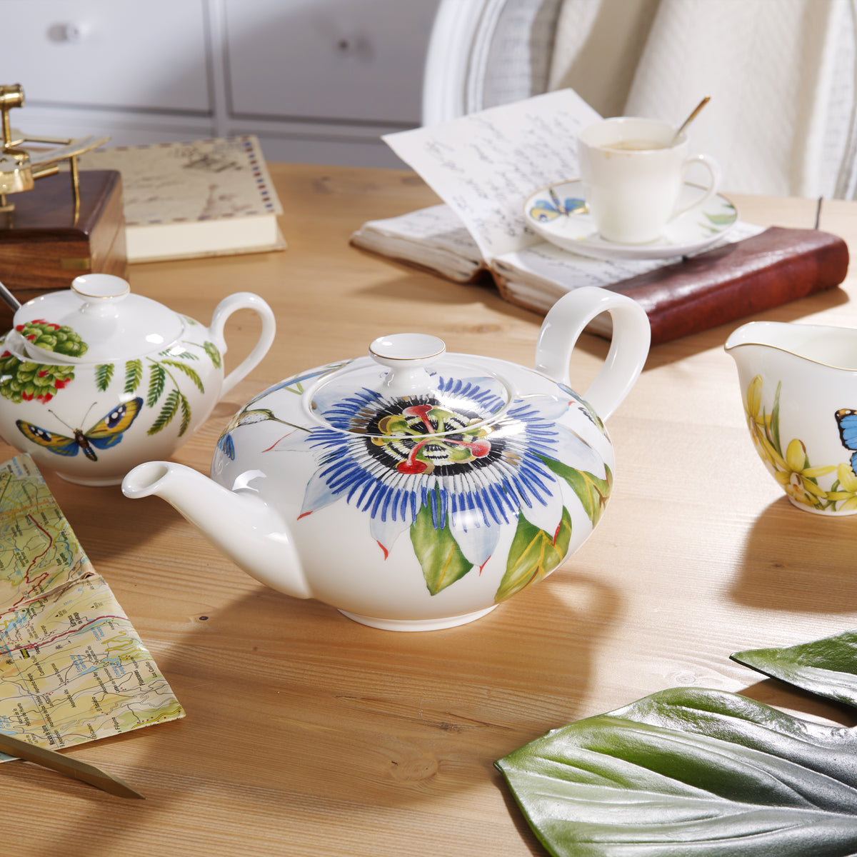 Amazonia Teapot