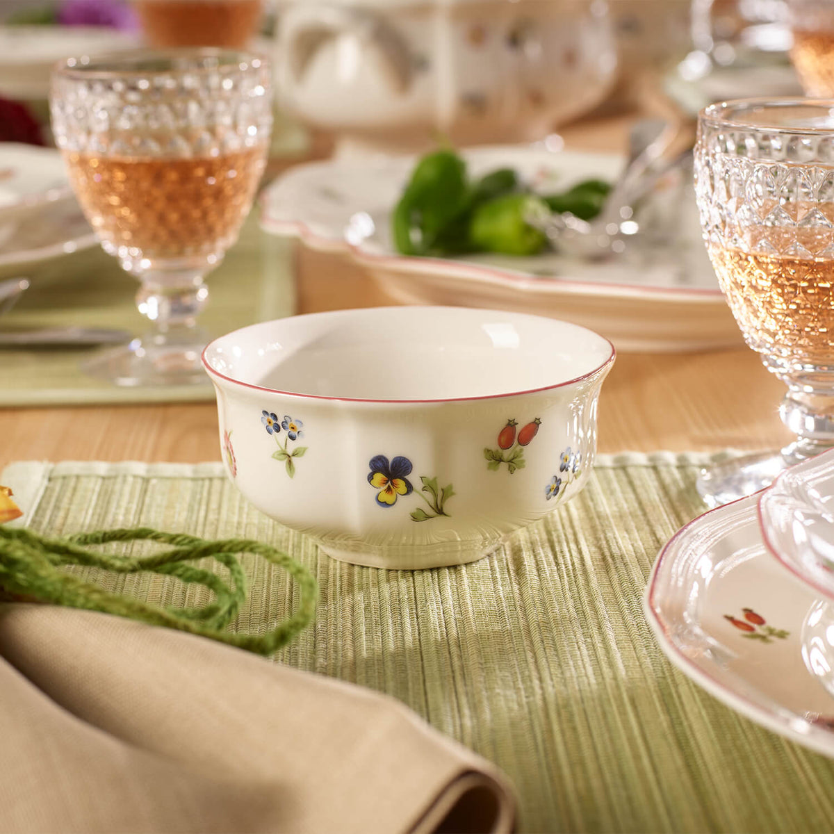 Petite Fleur Appetizer/ Dessert Bowl