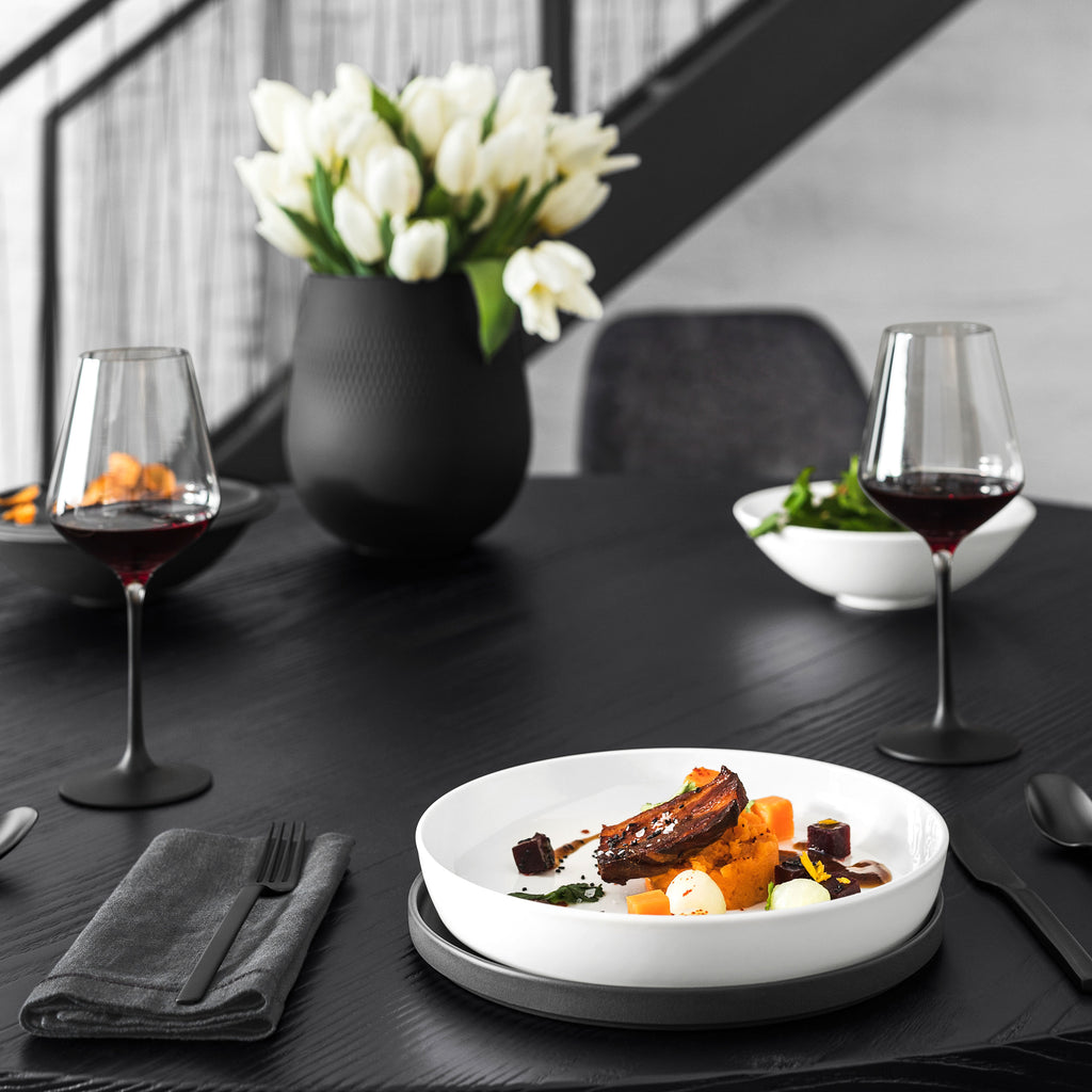 La Boule Dinnerware set