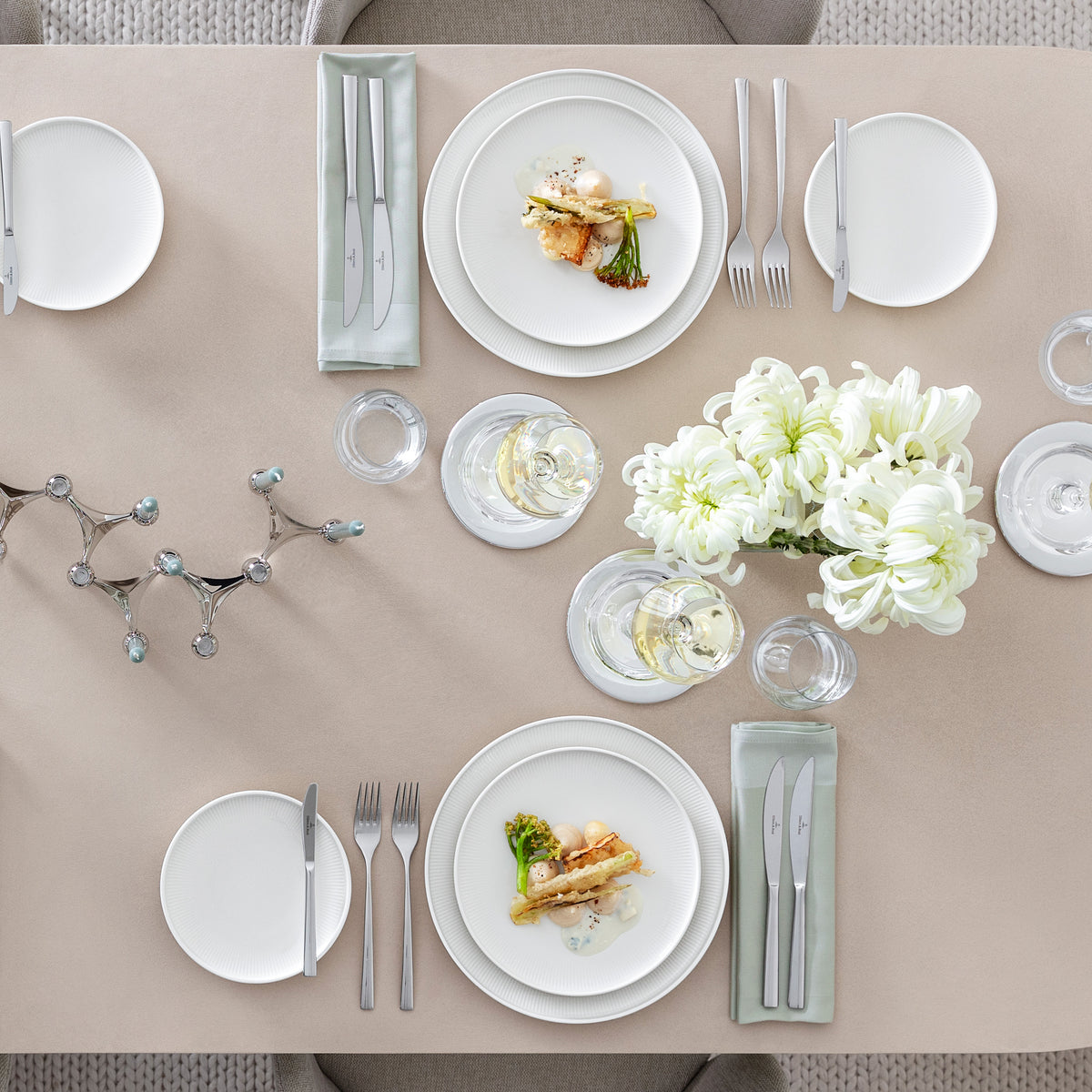 Afina Dinnerware set