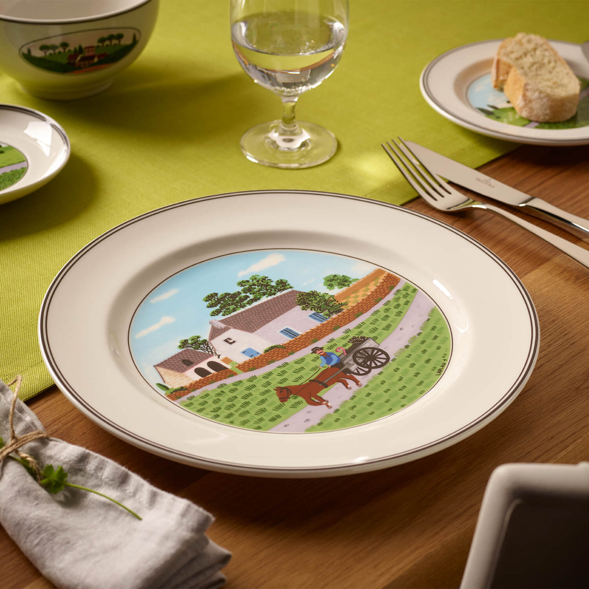 Design Naif Dinner plate