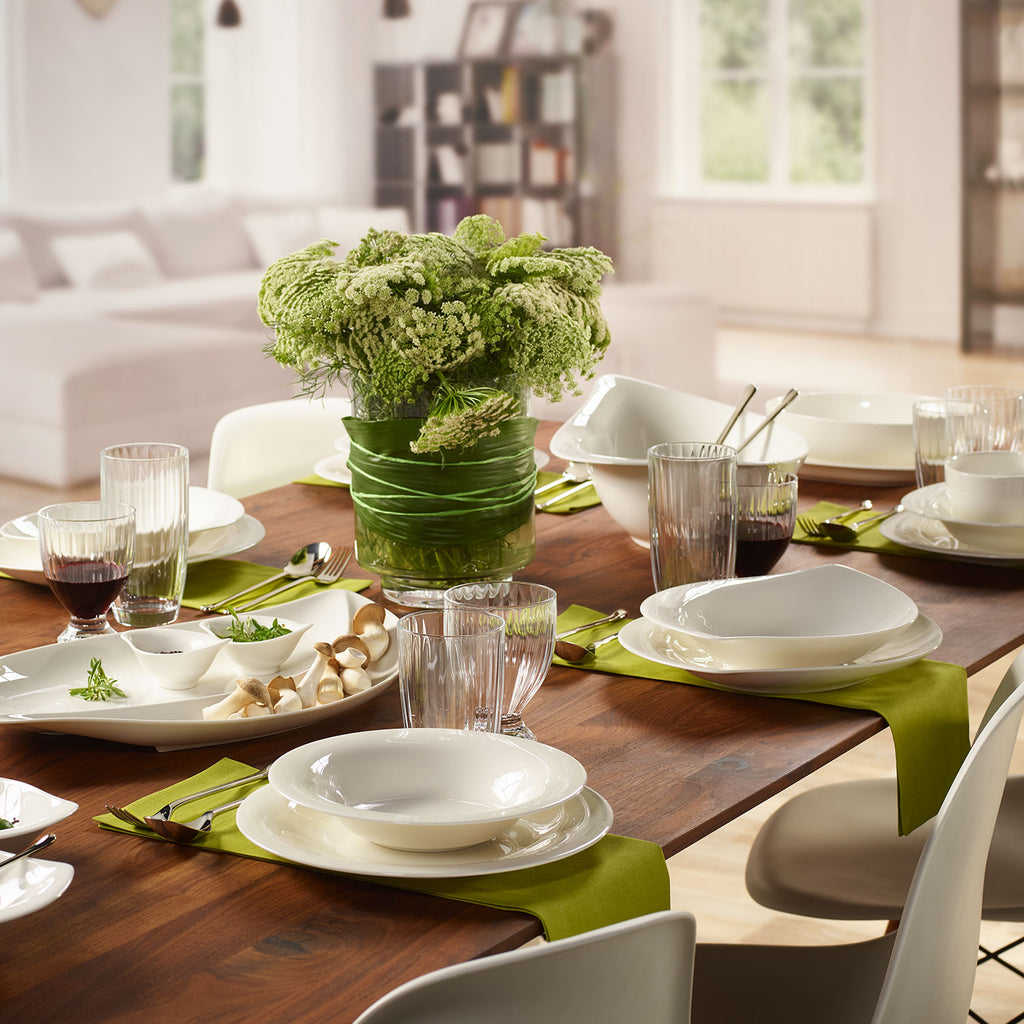 New Cottage Dinner plate