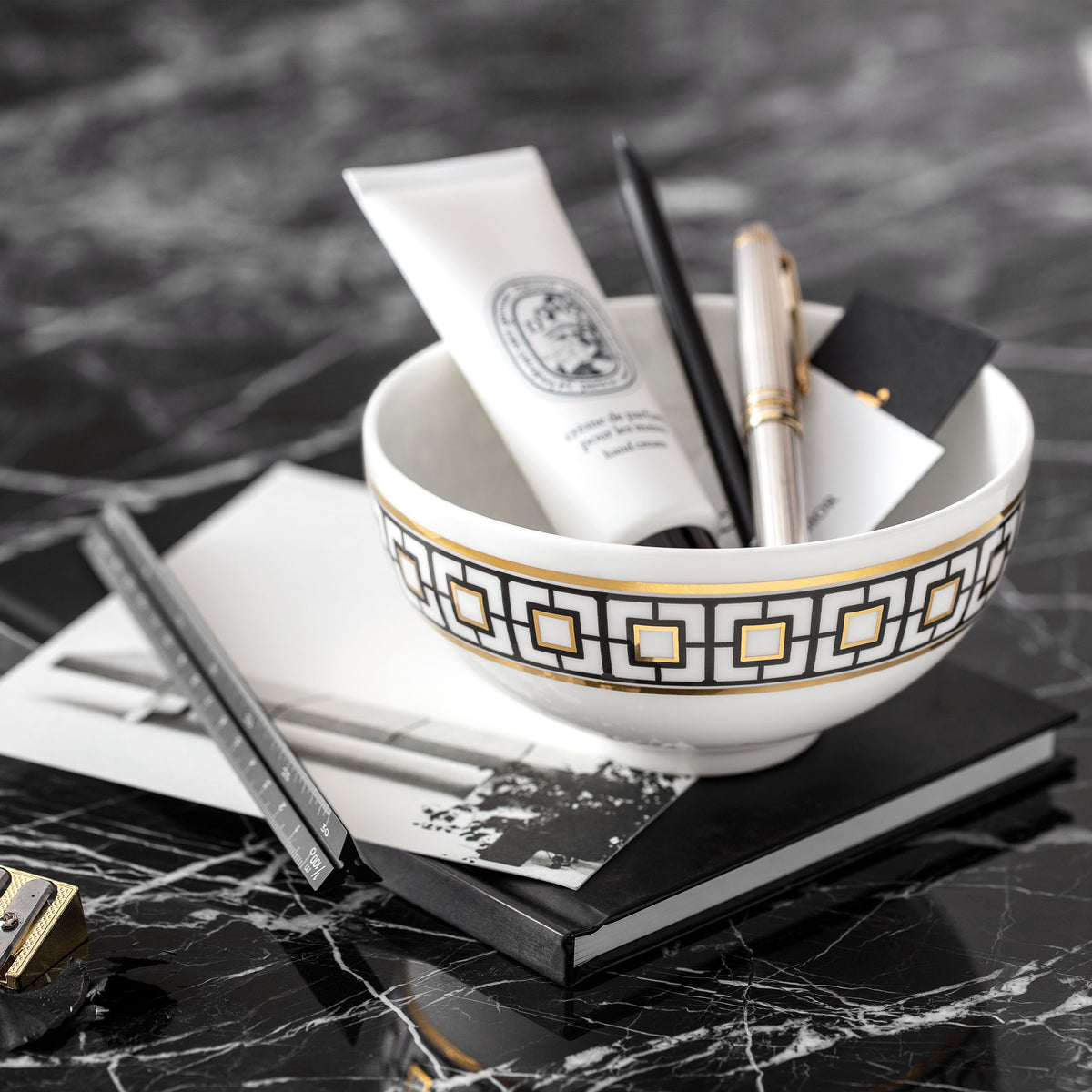 MetroChic Appetizer/ Dessert Bowl