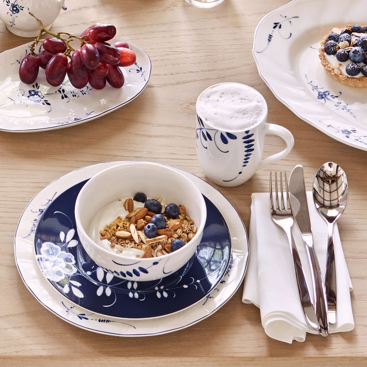 Vieux Luxembourg Appetizer/ Dessert Bowl
