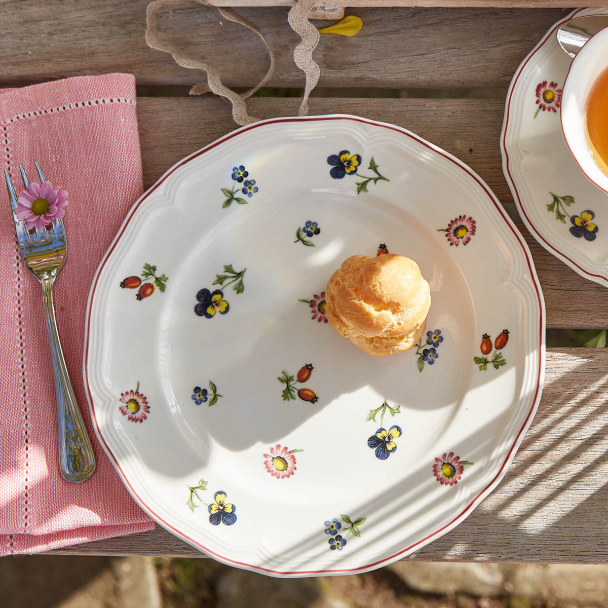 Petite Fleur Salad/ Dessert Plate