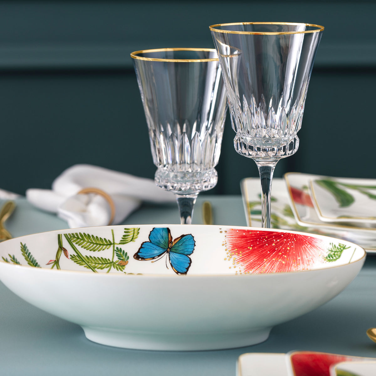 Amazonia Centerpiece bowl