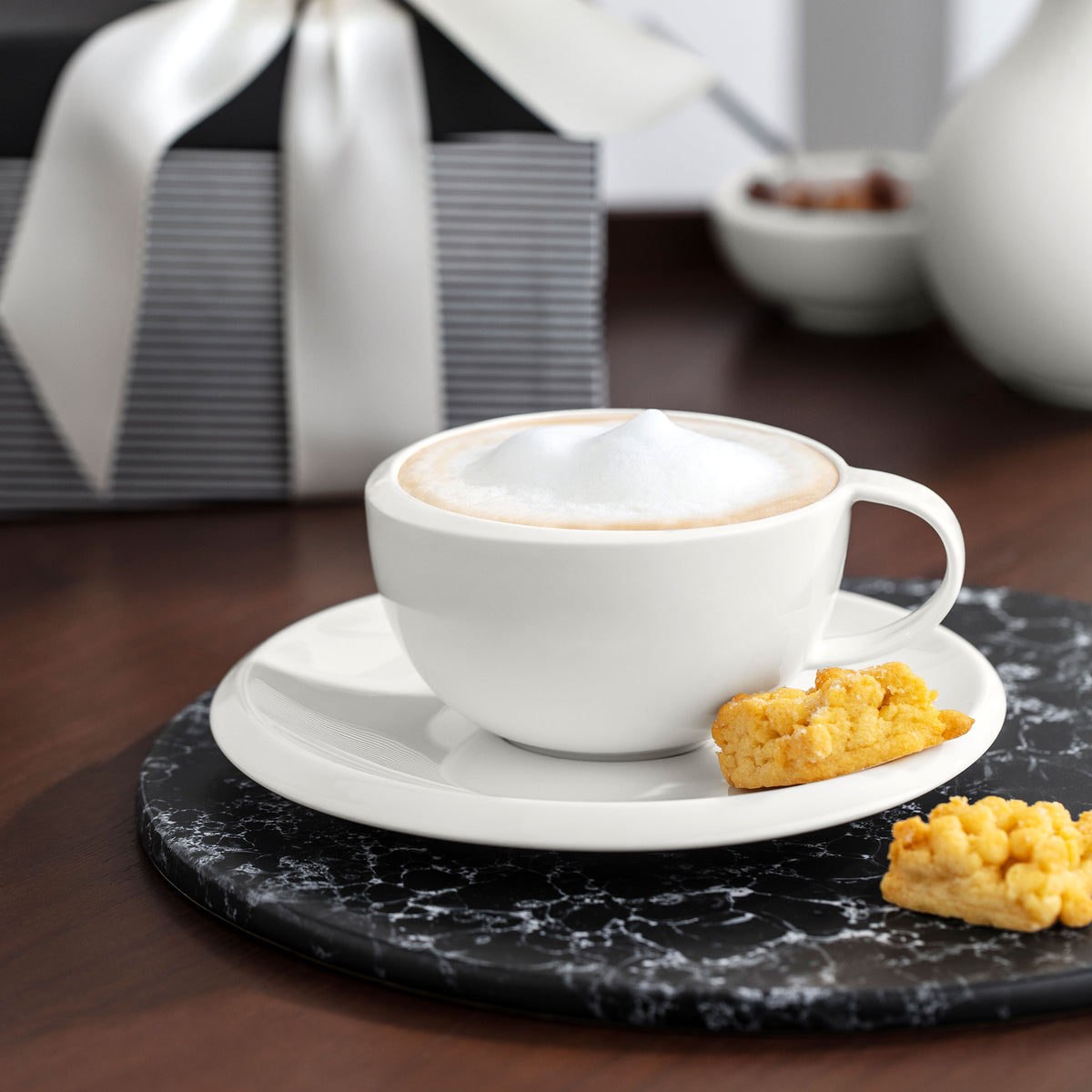NewMoon Coffee cup saucer