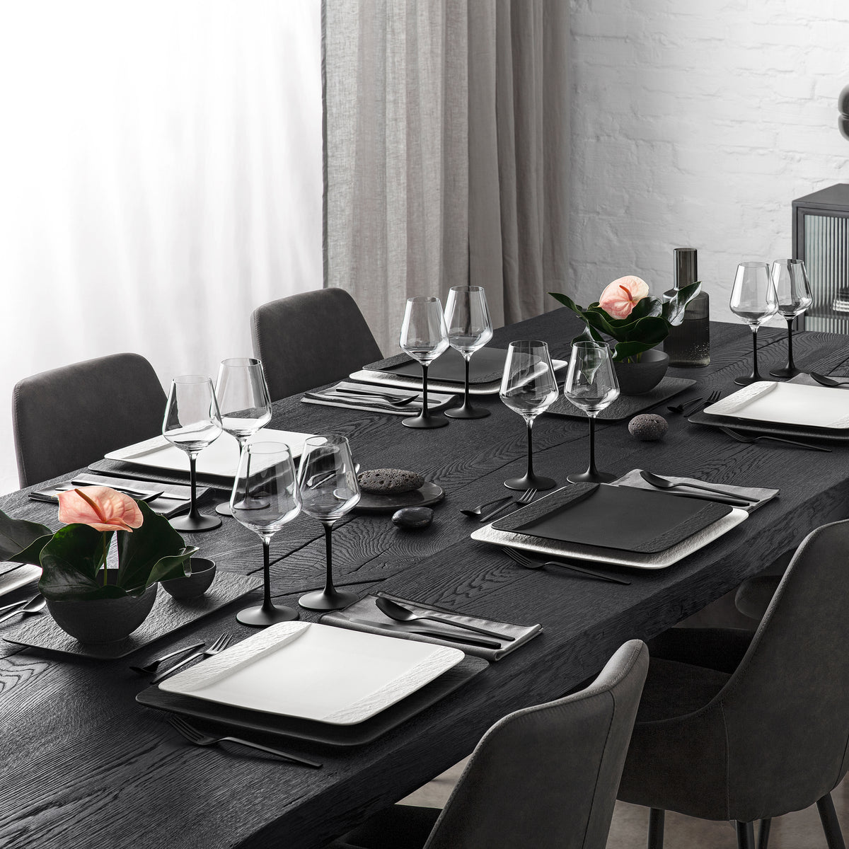 Manufacture Serving/ Under Plate