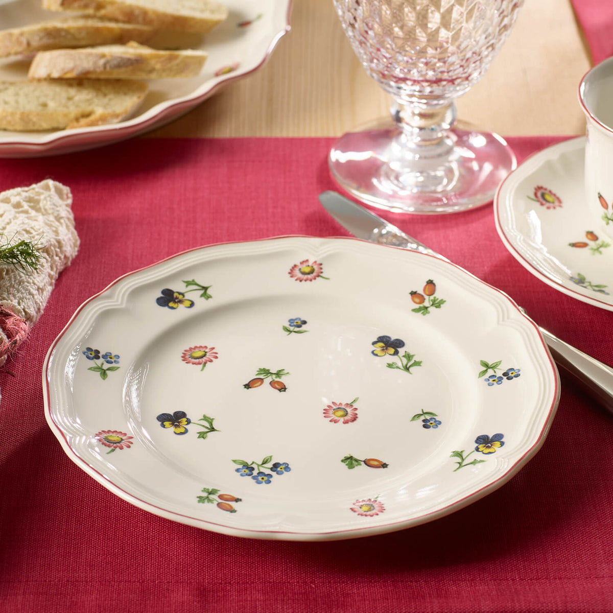 Petite Fleur Salad/ Dessert Plate