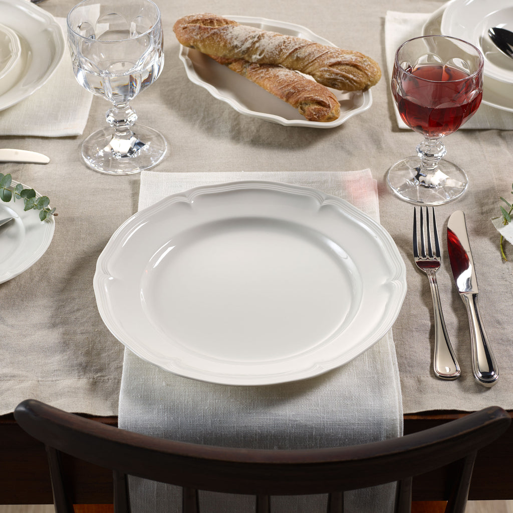 Manoir Dinnerware set