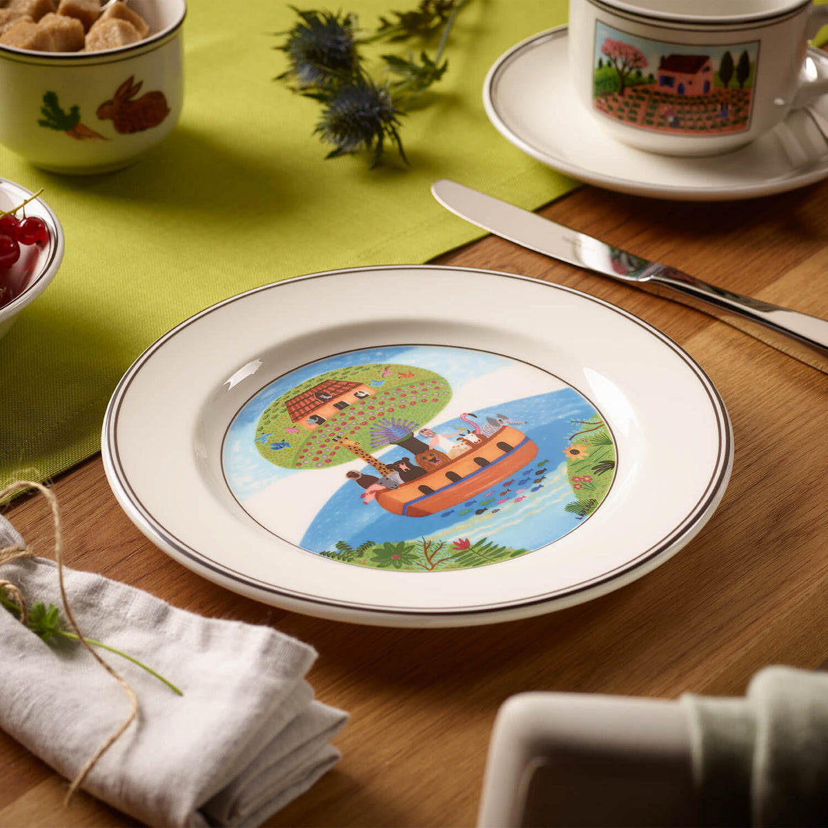 Design Naif Salad/ Dessert Plate