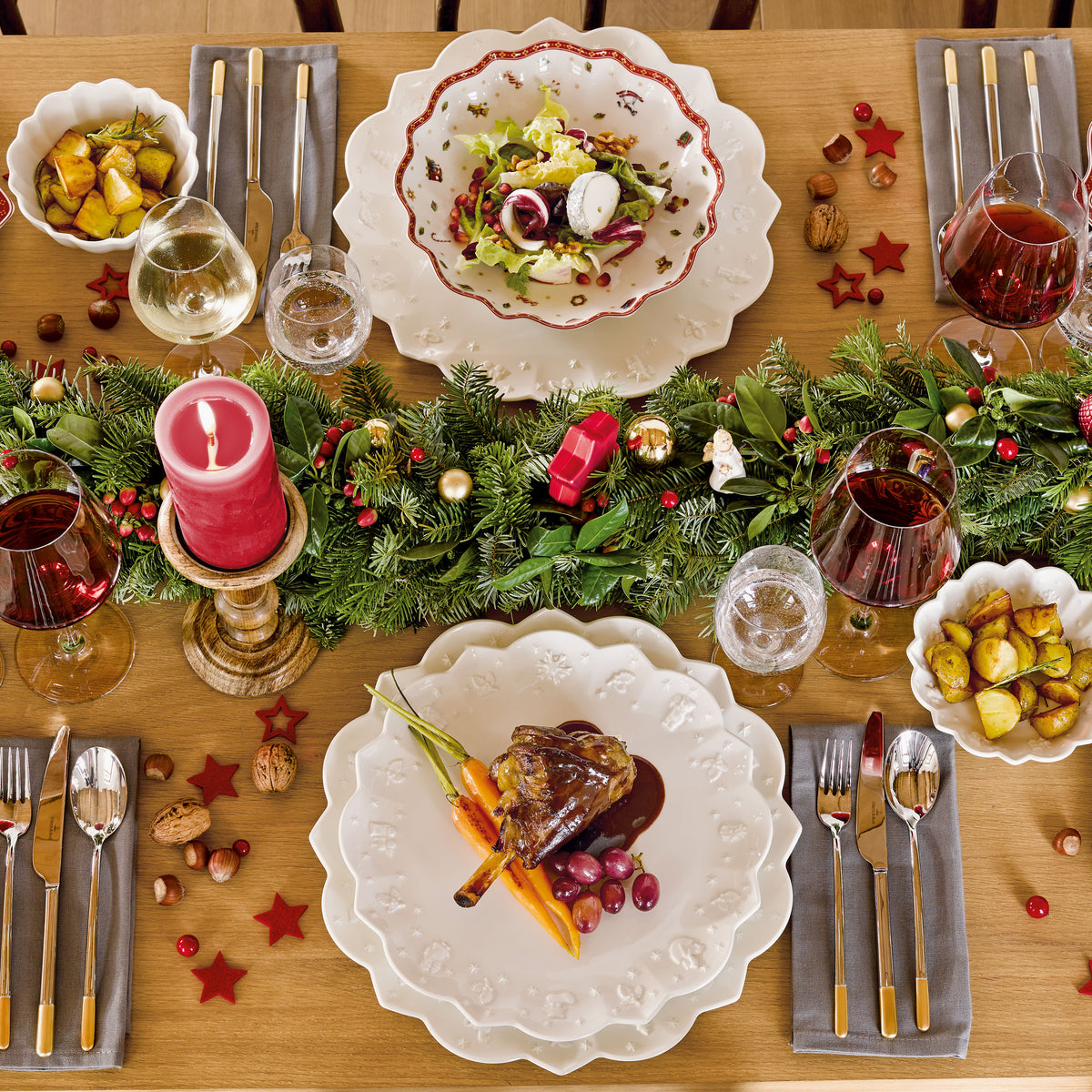 Toy's Delight Royal Classic Serving/ Under Plate