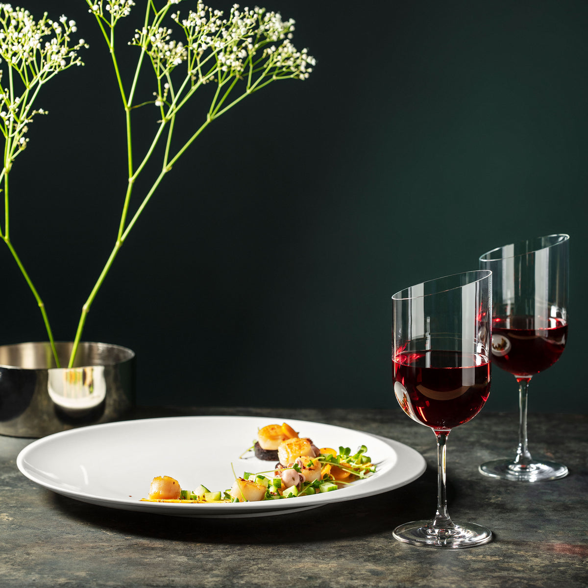 NewMoon Red wine glass