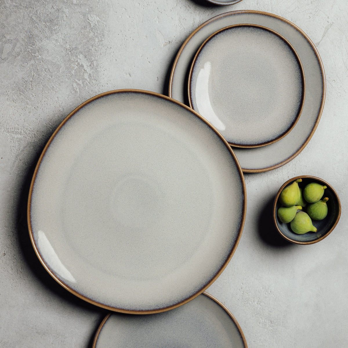 Lave Appetizer/ Bread Plate