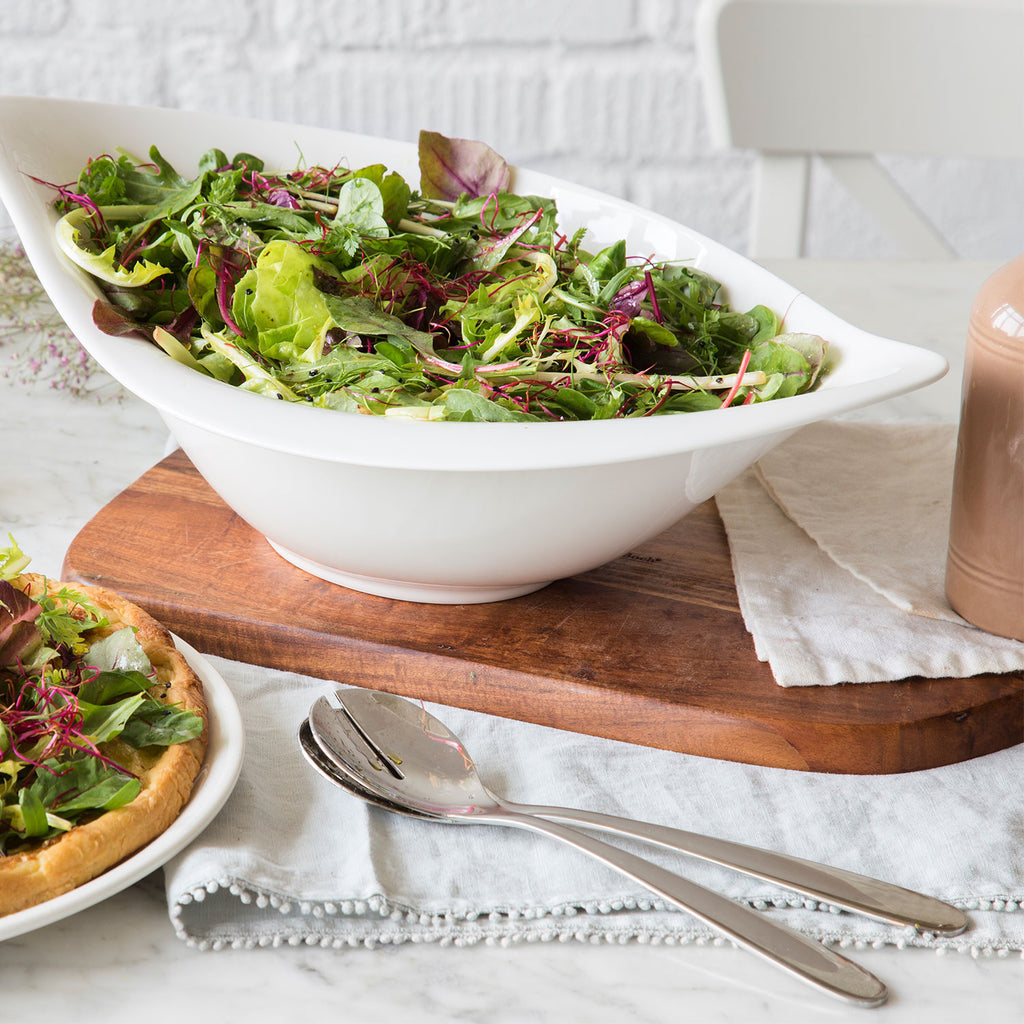 Daily Line Salad servers