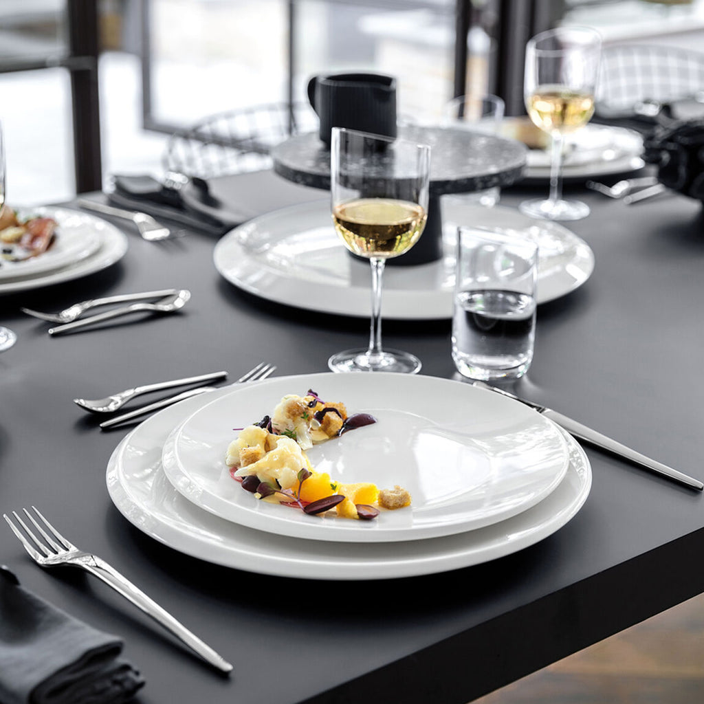 NewMoon Dinnerware set