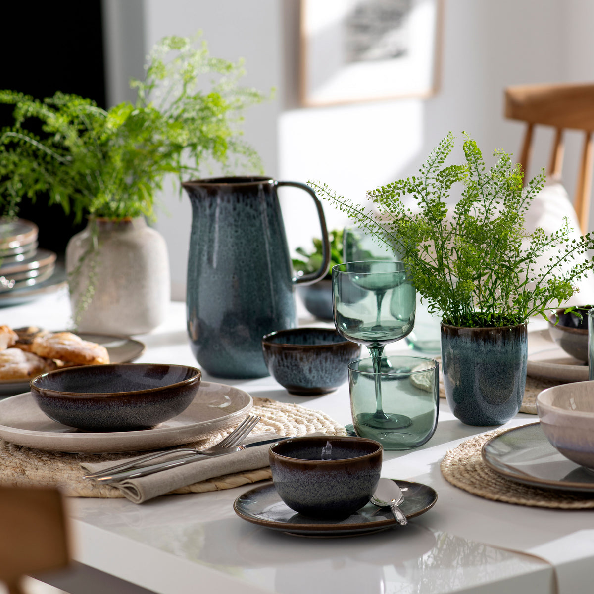 Lave Pitcher