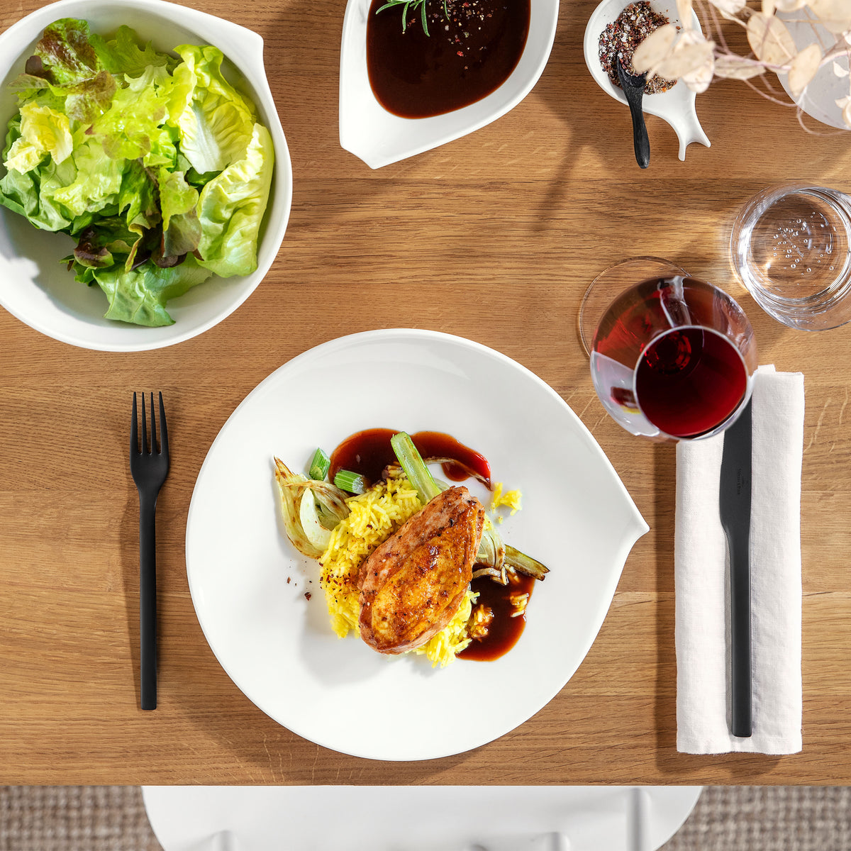 Flow Dinner plate
