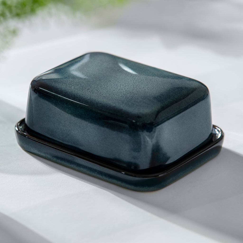 Lave Covered butter dish