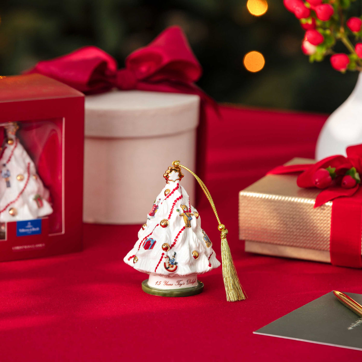 Christmas Classics Christmas ornaments