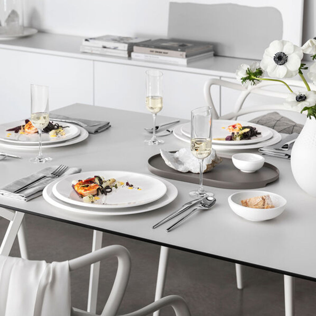 NewMoon Dinnerware set