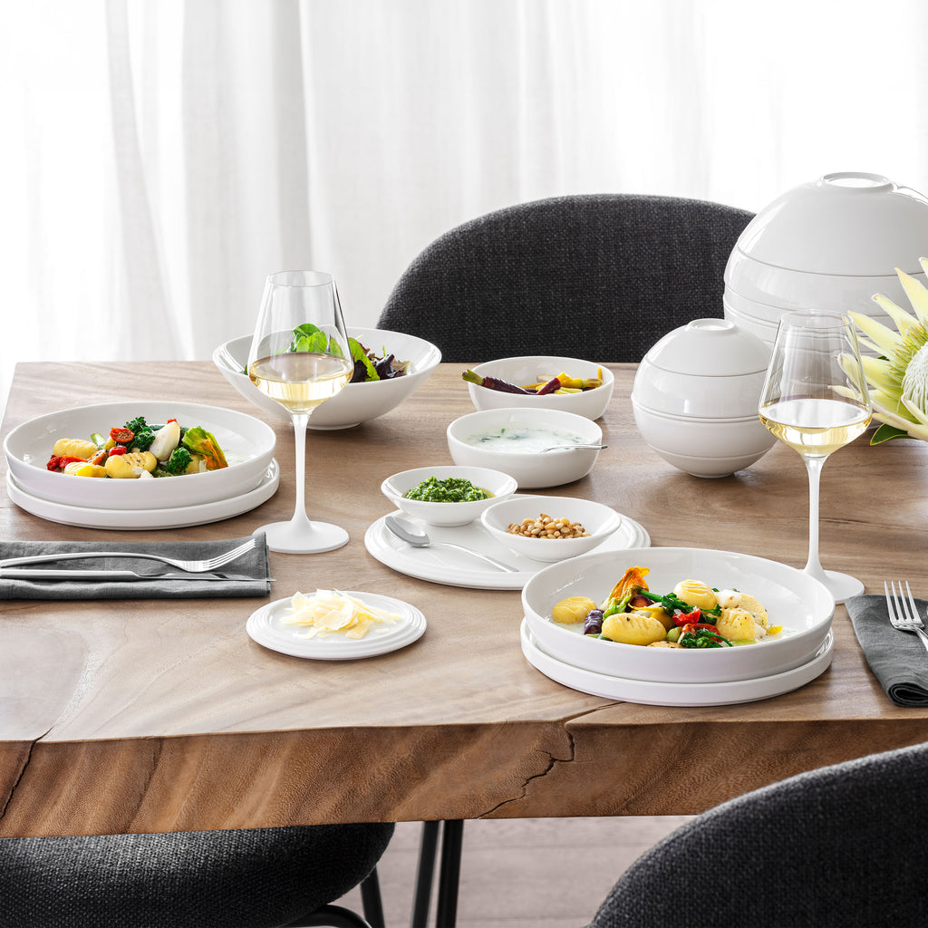 La Boule Dinnerware set