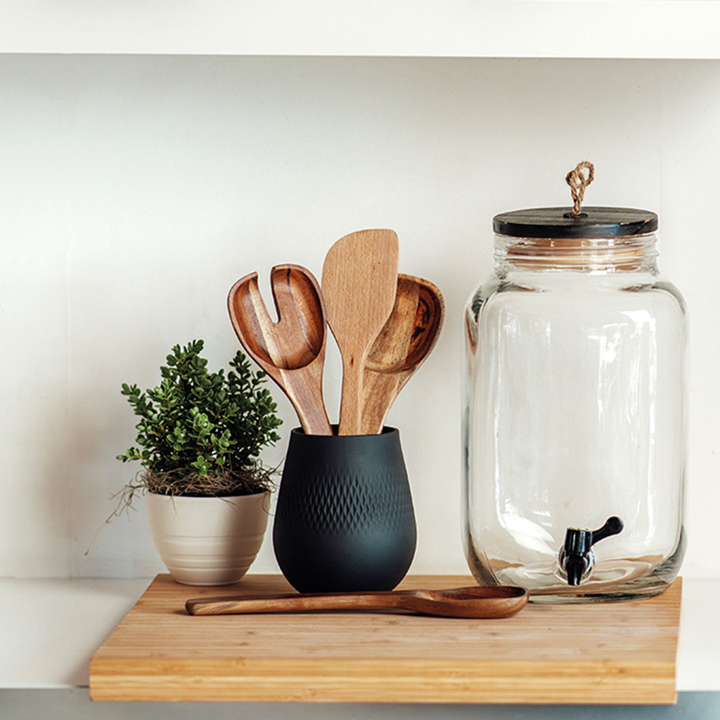 Manufacture Vase