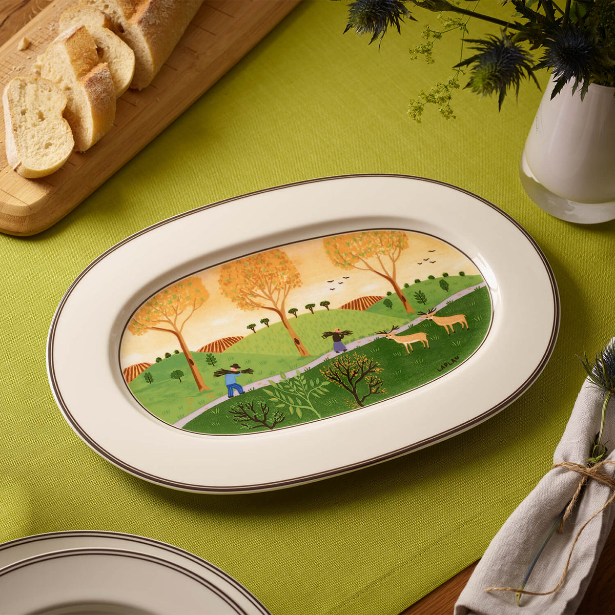 Design Naif Serving Platter