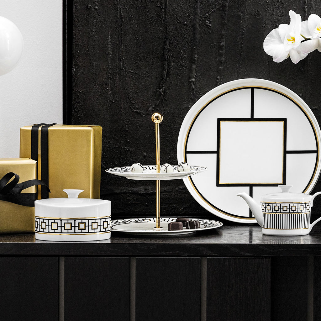 MetroChic 3 Tier Stand