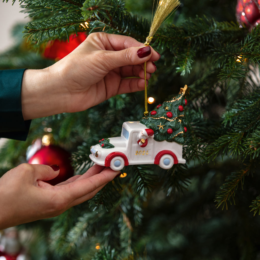 Christmas Classics Christmas ornaments